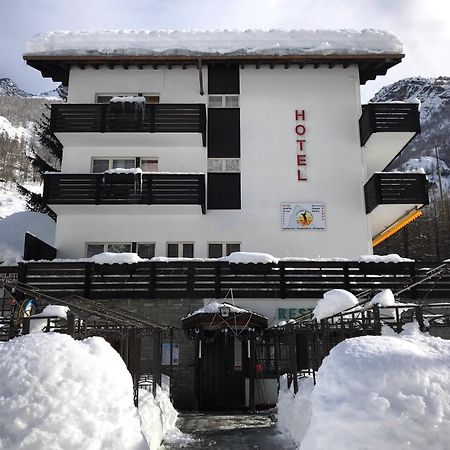 B&B Matterhorn Golf Randa Εξωτερικό φωτογραφία