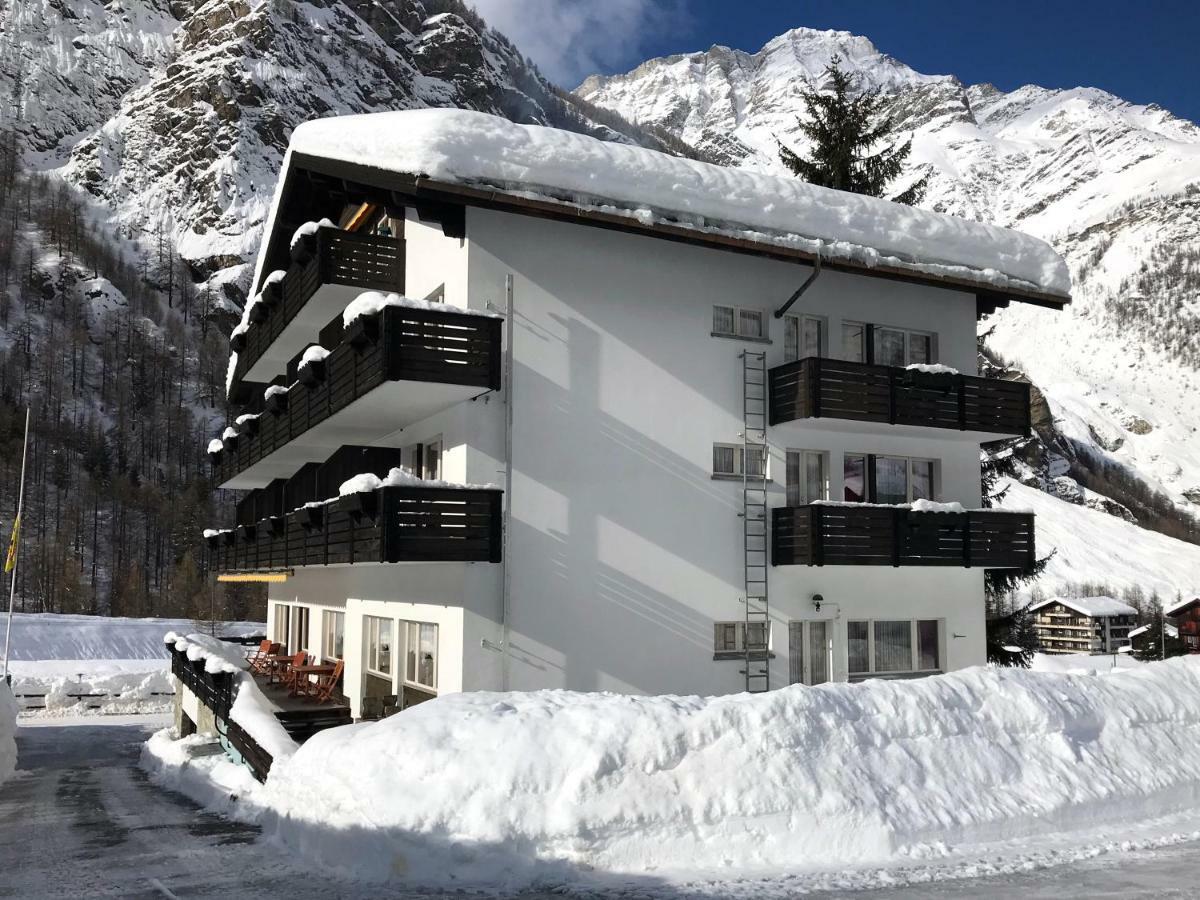 B&B Matterhorn Golf Randa Εξωτερικό φωτογραφία
