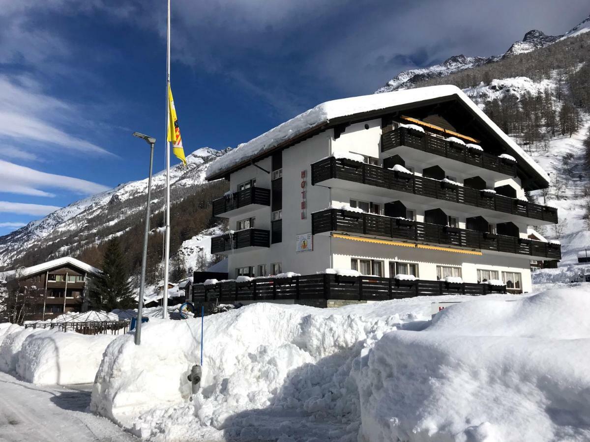 B&B Matterhorn Golf Randa Εξωτερικό φωτογραφία